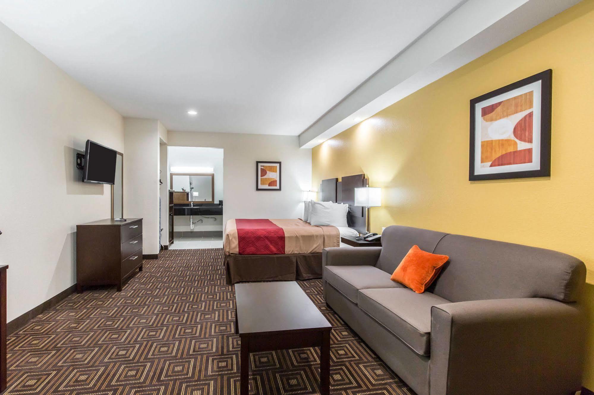 Scottish Inns & Suites Spring - Houston North Экстерьер фото