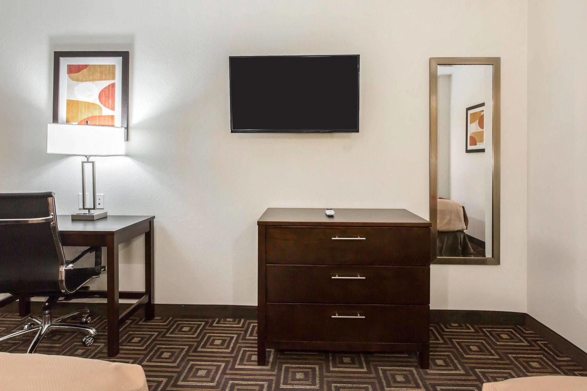 Scottish Inns & Suites Spring - Houston North Экстерьер фото