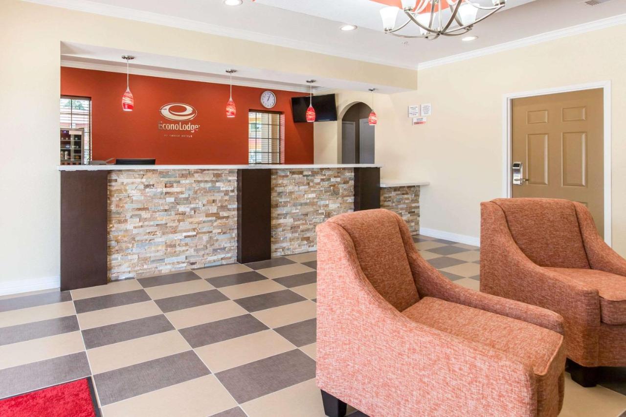 Scottish Inns & Suites Spring - Houston North Экстерьер фото